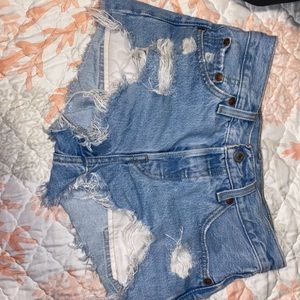 Levi’s high waisted shorts
